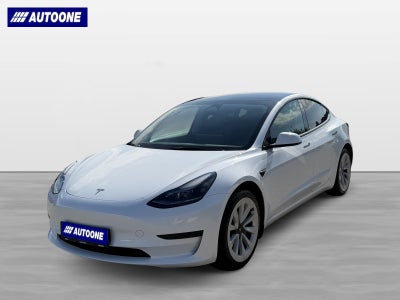 Tesla Model 3  Standard Range+ RWD 4d