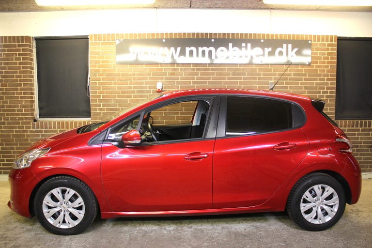 Peugeot 208 e-HDi 92 Active