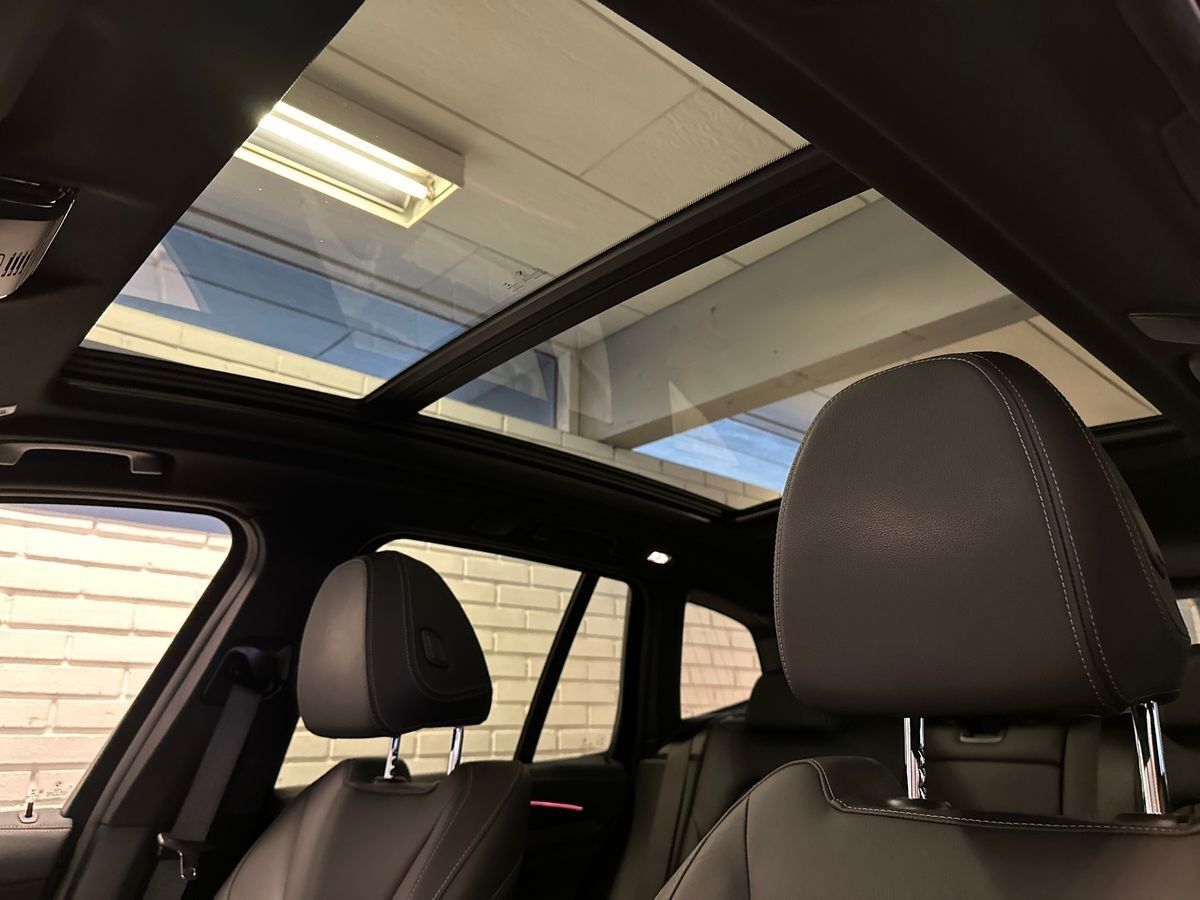 BMW iX3 Charged Plus billede 24