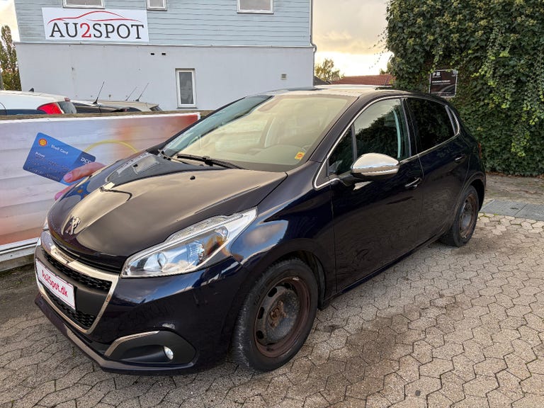 Peugeot 208 BlueHDi 100 Allure Sky