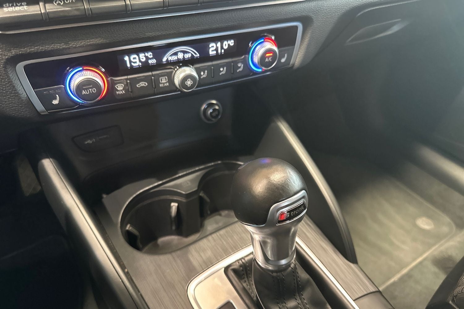 Billede af Audi A3 35 TFSi Limited+ Sportback S-tr.