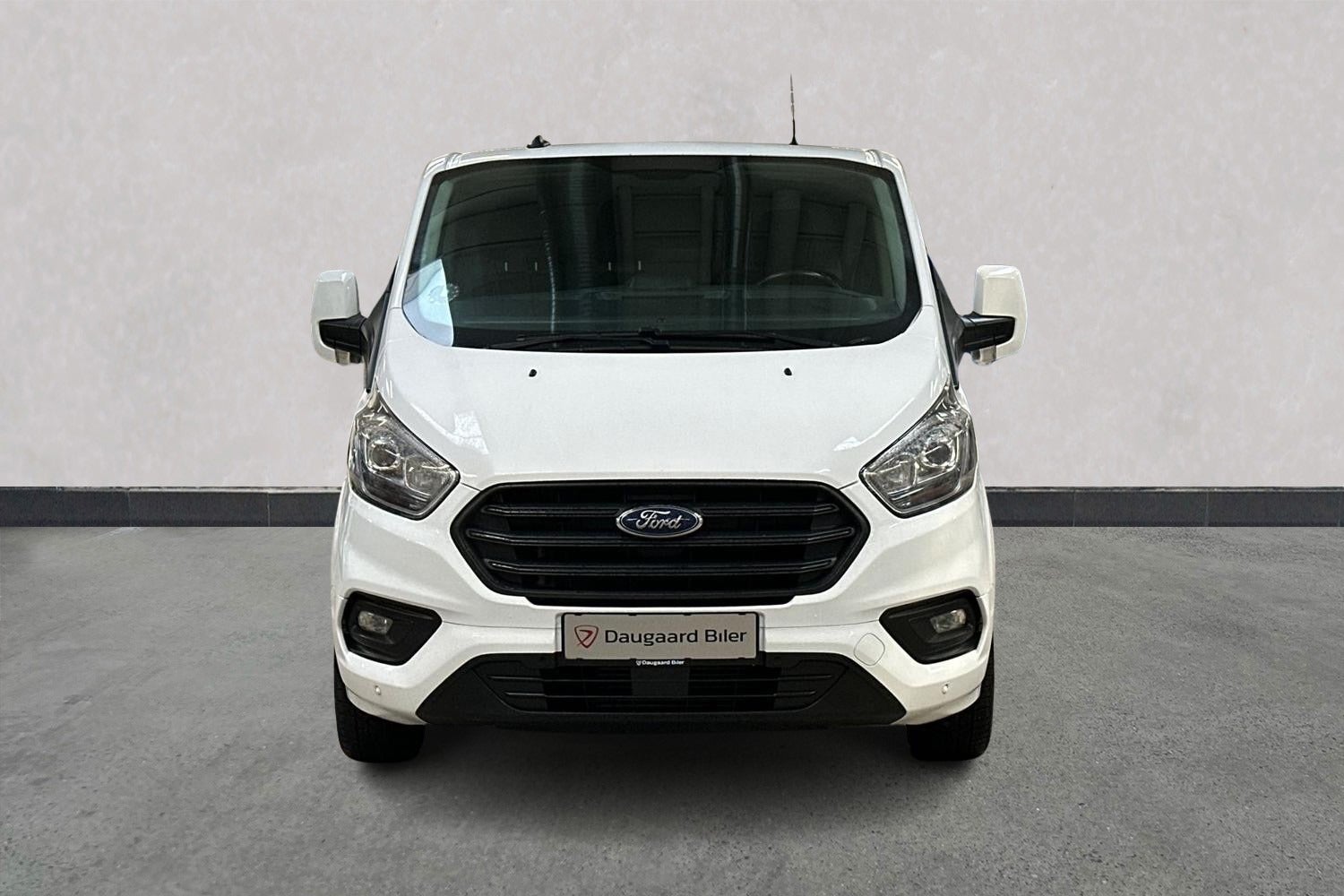 Billede af Ford Transit Custom 300L 2,0 TDCi 130 Trend