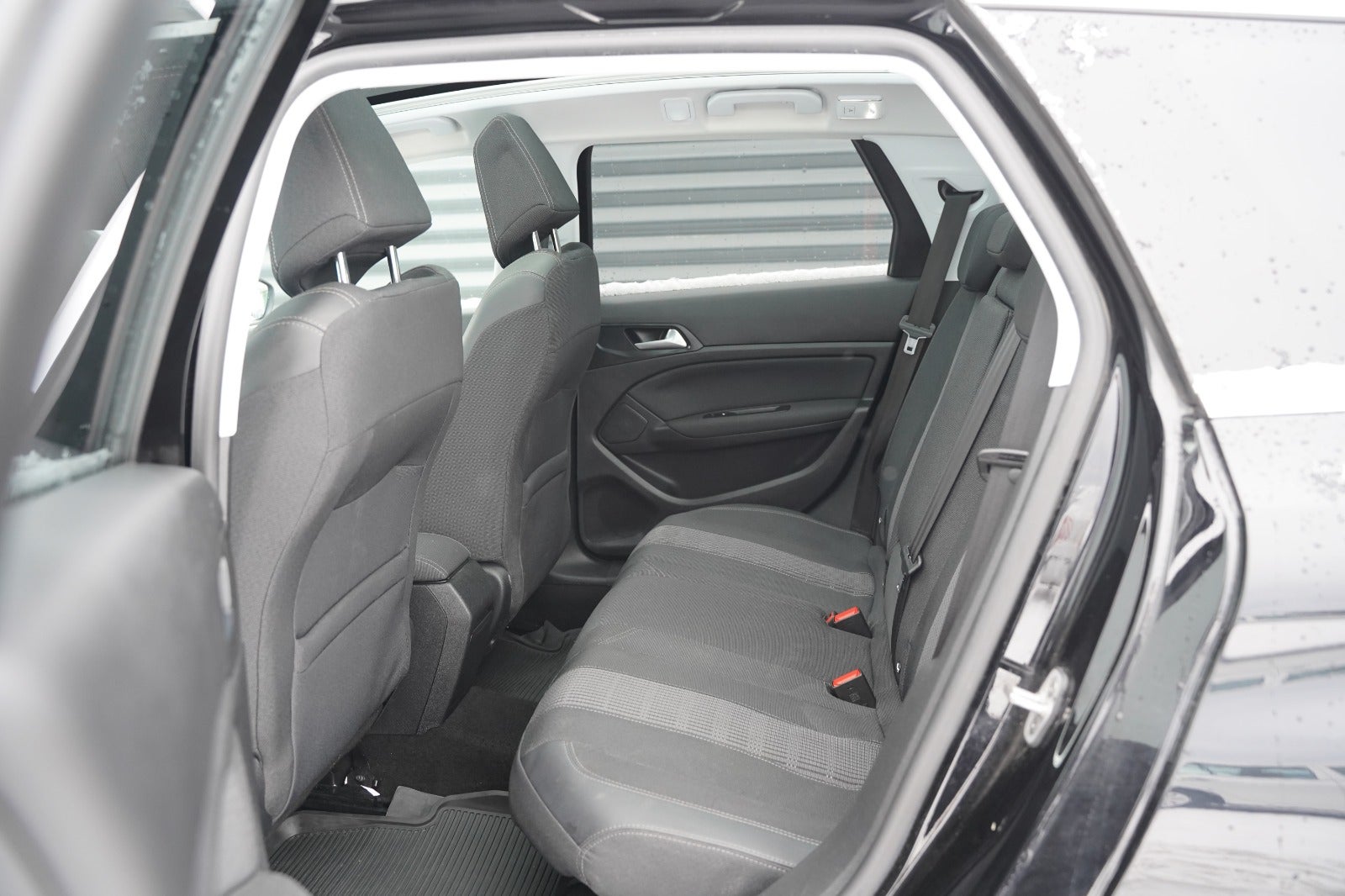 Billede af Peugeot 308 1,5 BlueHDi 130 Allure Sky SW