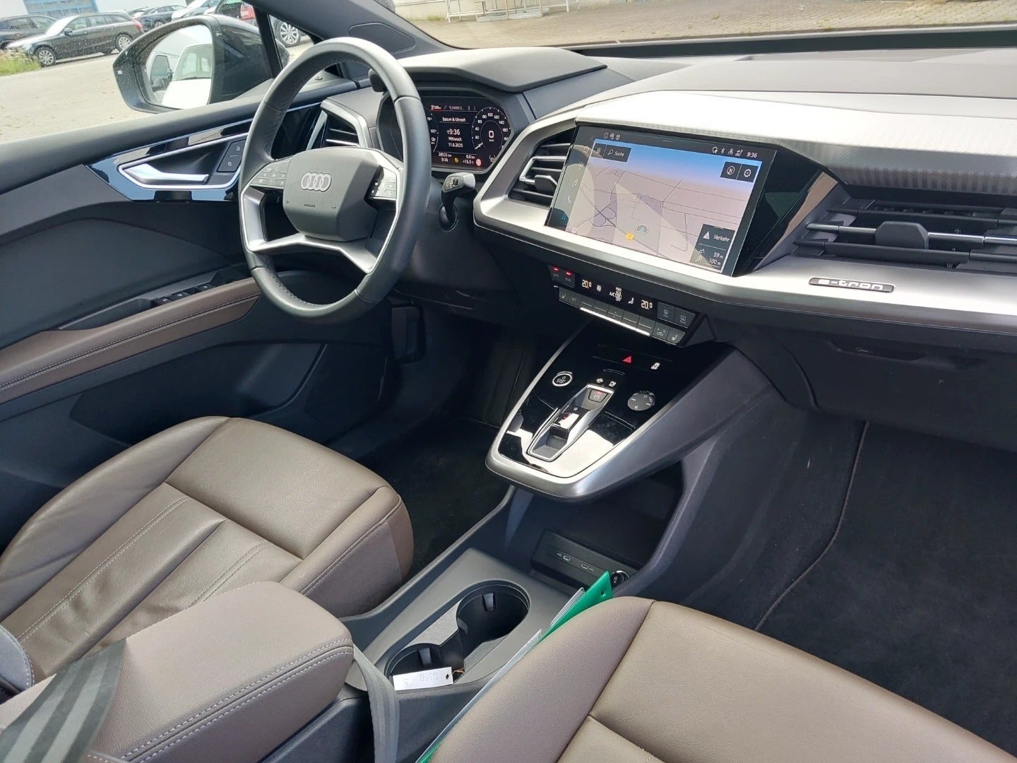 Audi Q4 e-tron Advanced