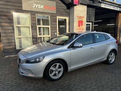 Volvo V40 1,6 D2 115 Kinetic 5d