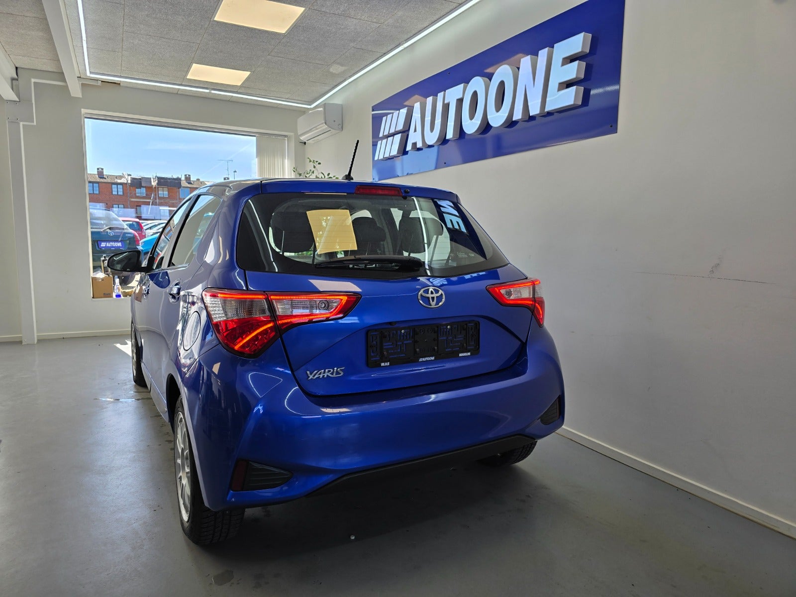 Billede af Toyota Yaris 1,0 VVT-i T2