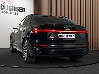 Audi e-tron Advanced Sportback quattro Van