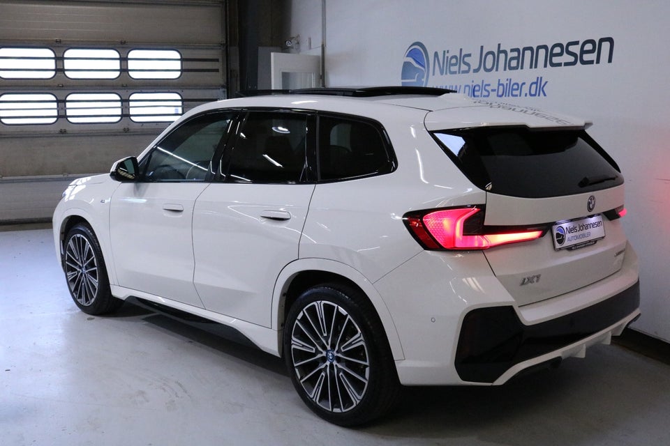 BMW iX1, Billede 2