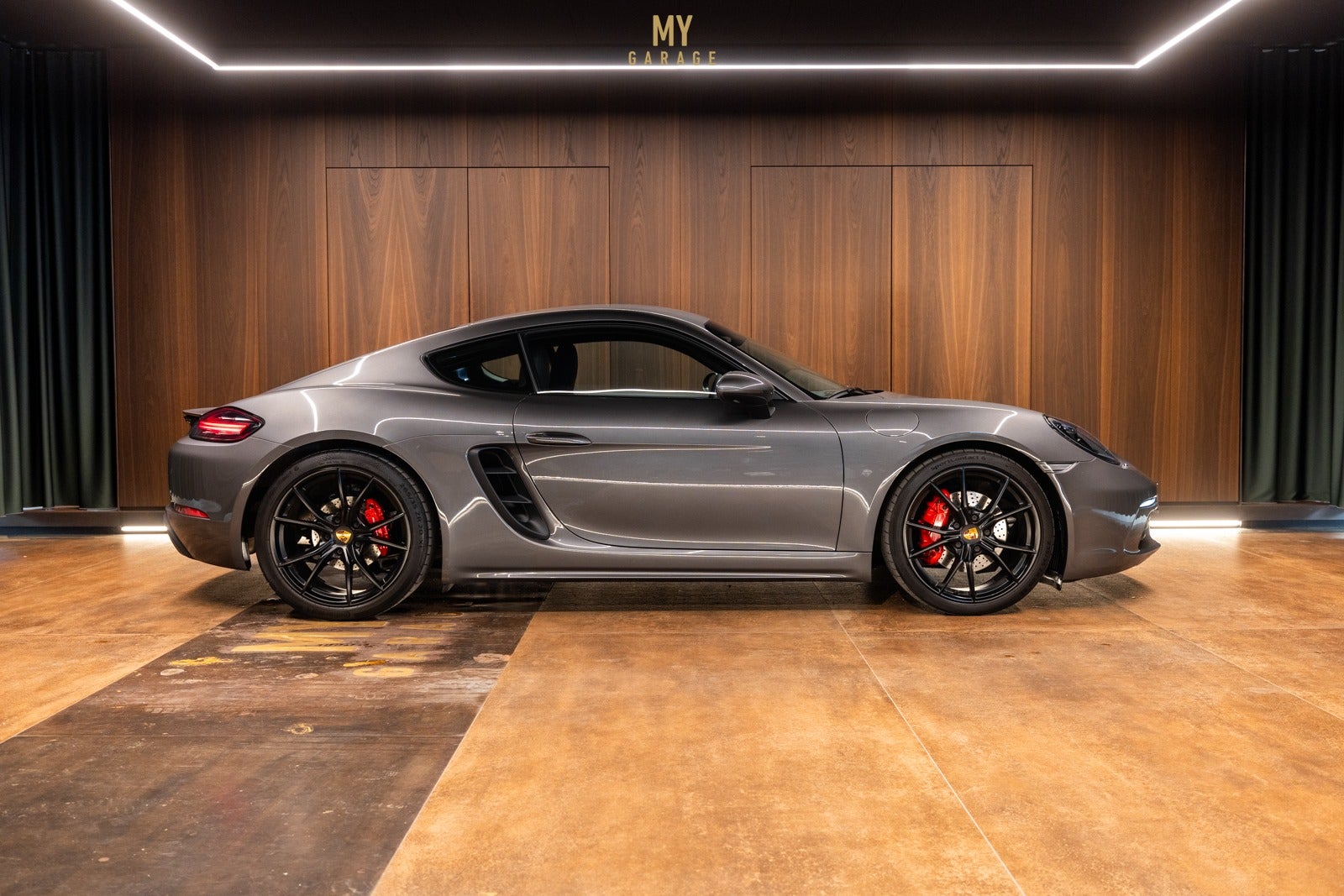 Porsche 718 Cayman S - PDK