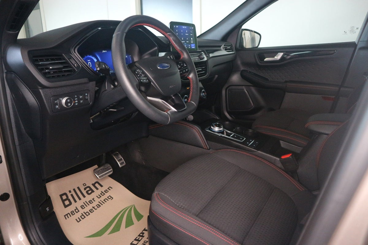 Ford Kuga PHEV ST-Line CVT