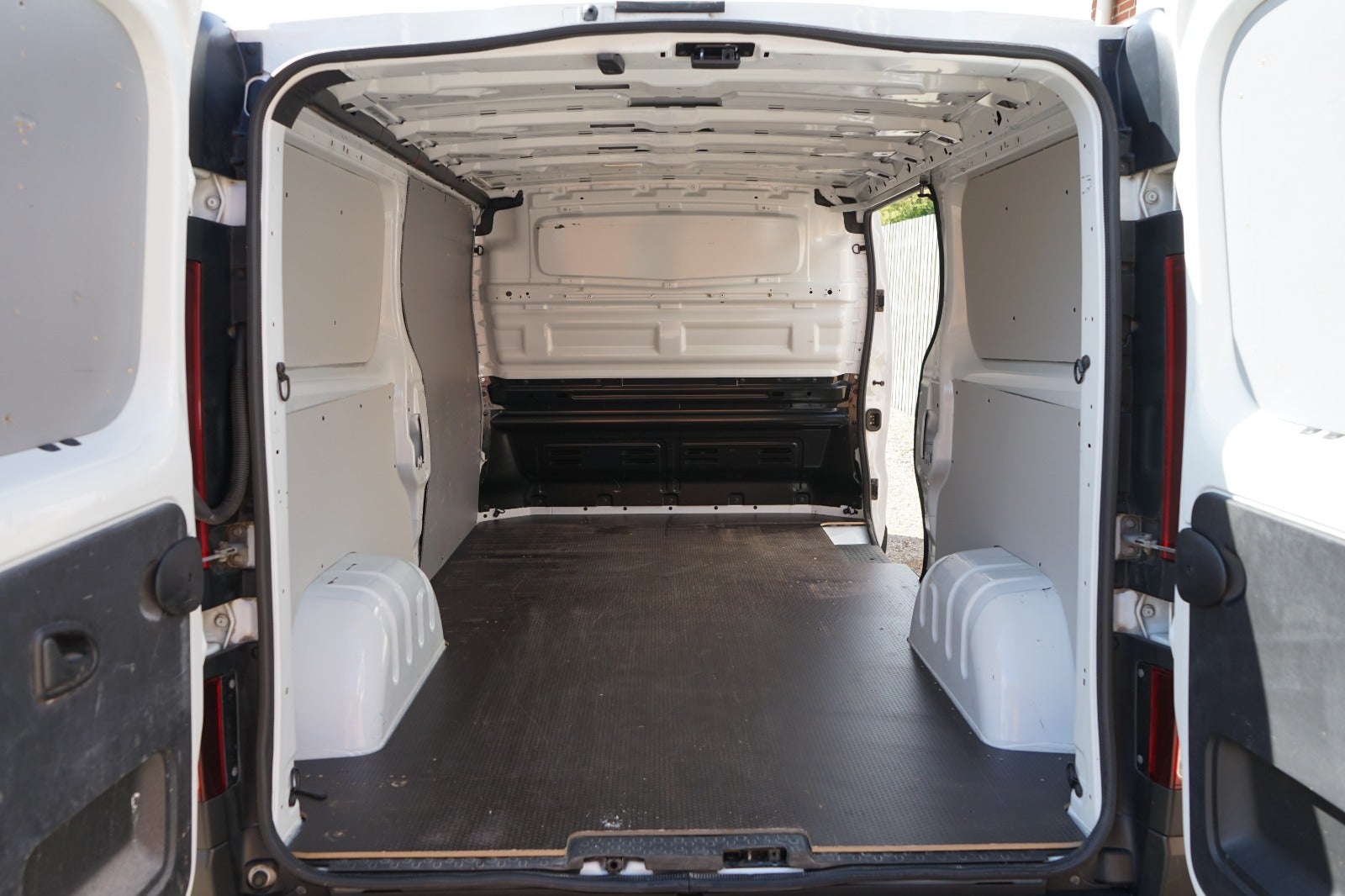 Billede af Renault Trafic T29 2,0 dCi 120 L2H1
