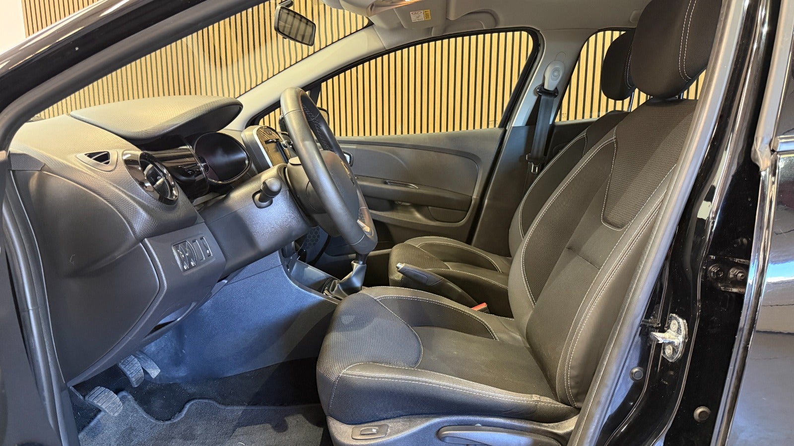 Billede af Renault Clio IV 0,9 TCe 90 Zen Sport Tourer