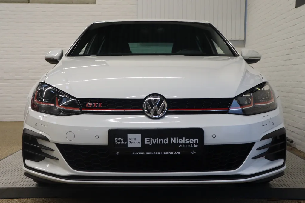 VW Golf VII GTi Performance DSG