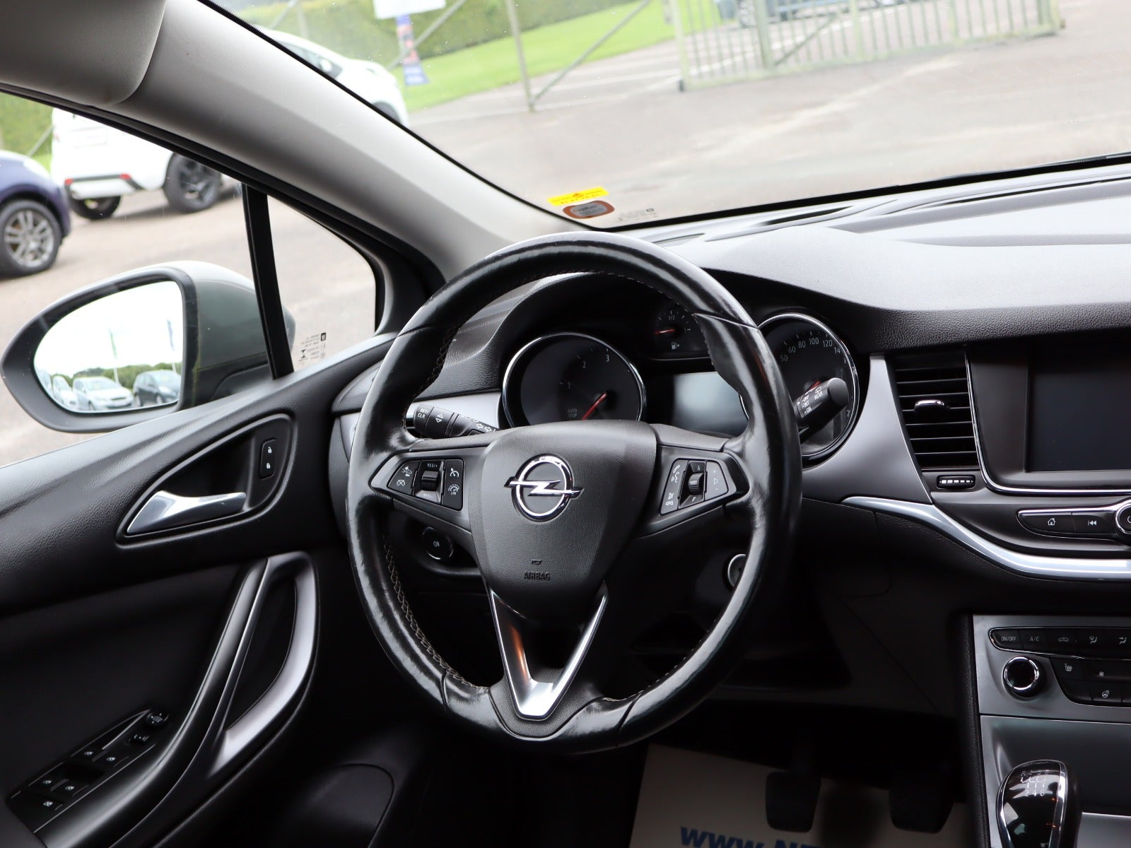 Billede af Opel Astra 1,6 CDTi 110 Business Sports Tourer