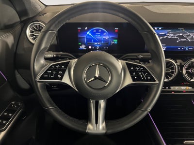 Mercedes EQA250+ Progressive Van