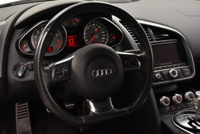 Audi R8 FSi Coupé quattro