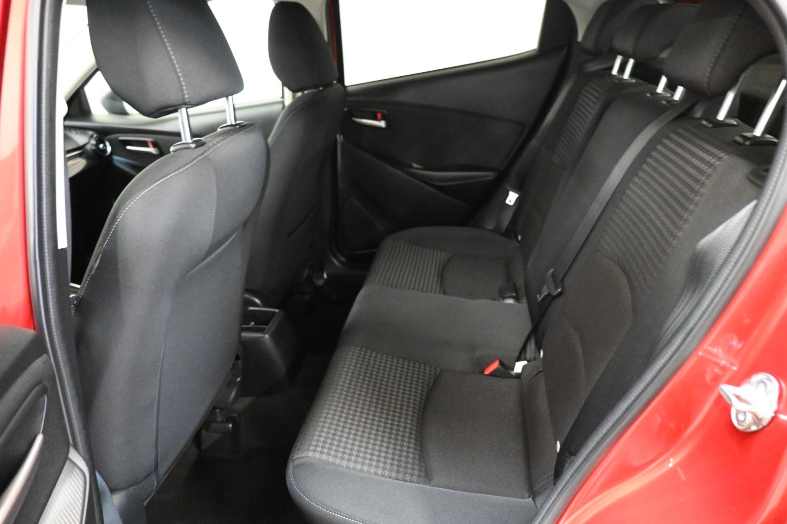 Mazda 2 SkyActiv-G 90 Niseko aut.