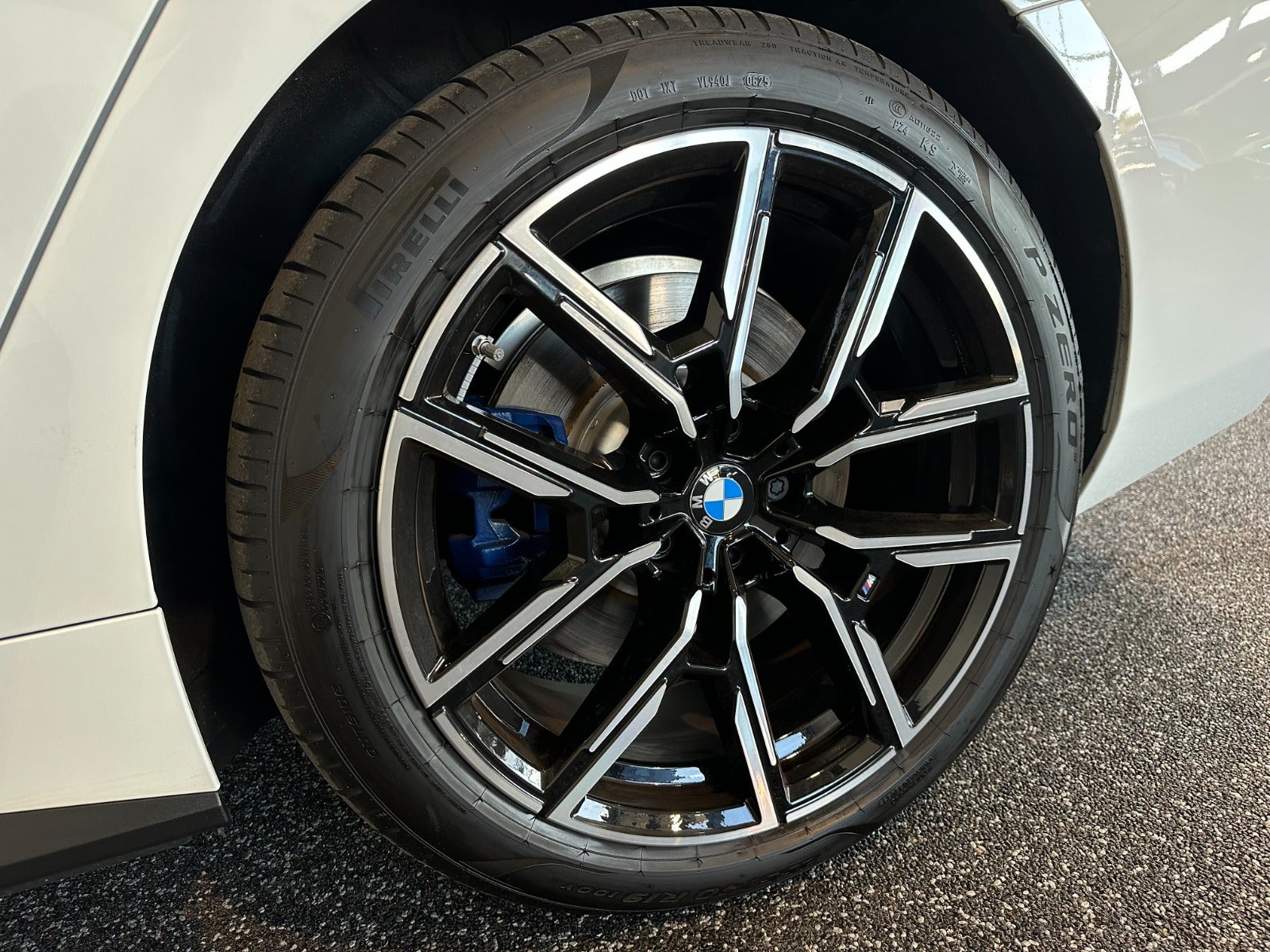 BMW i4 eDrive35 M-Sport 5d - 10