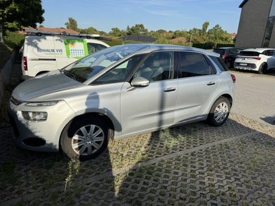 Citroën C4 Picasso 1,6 e-HDi 115 Exclusive E6G 5d