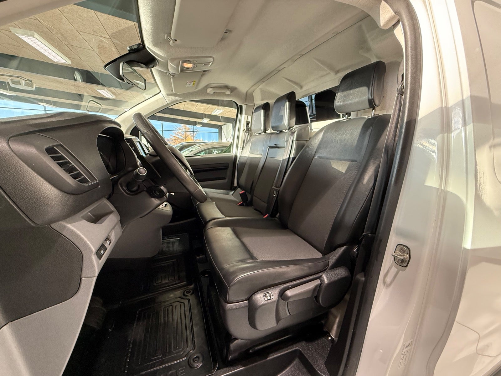 Billede af Toyota ProAce 2,0 D 120 Medium Comfort Master aut.