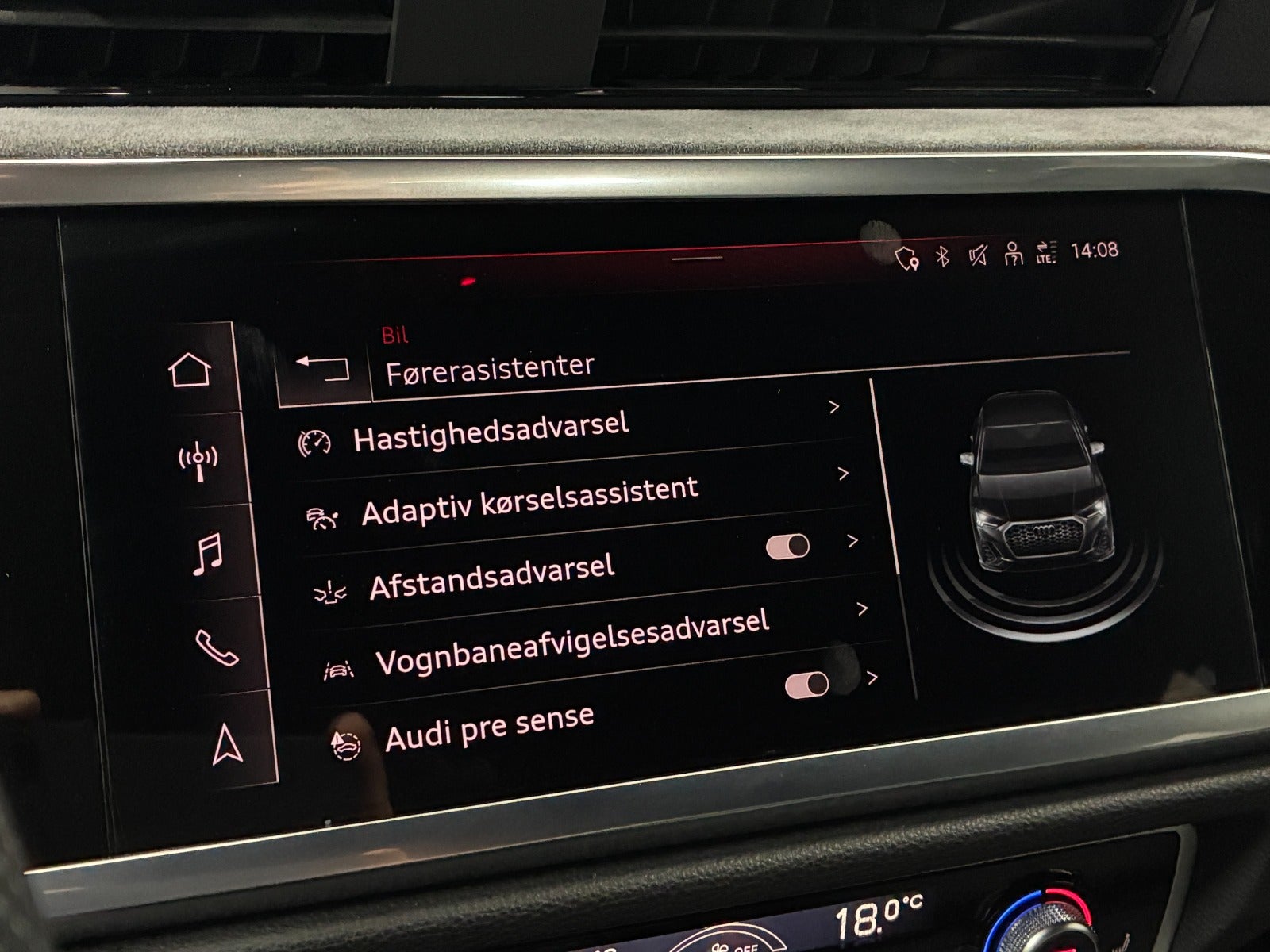 Billede af Audi Q3 45 TFSi e S-line plus Sportback S-tr.