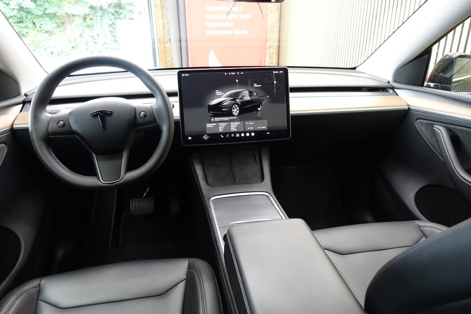 Tesla Model Y, Billede 3
