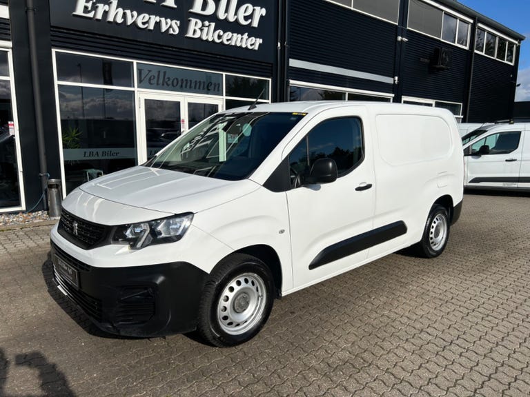 Peugeot Partner BlueHDi 100 L2V2 Plus Van