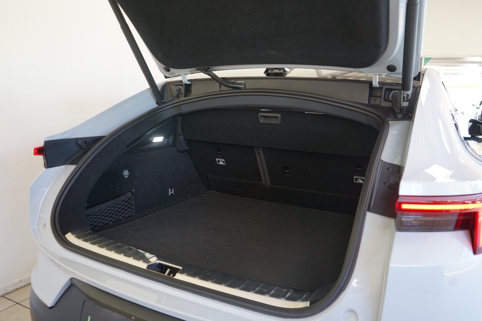 Polestar 4