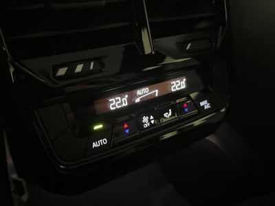BMW iX xDrive40 Supercharged