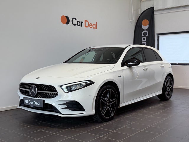 Mercedes A250 e billede