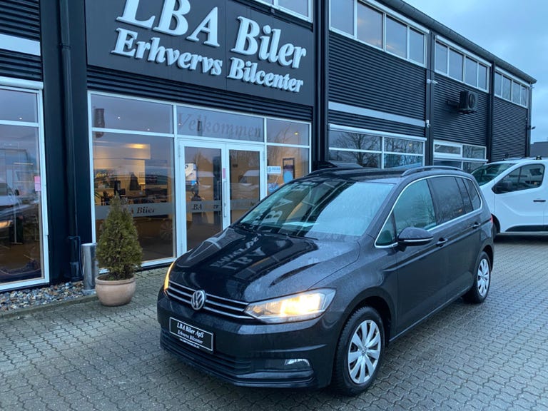 VW Touran TDi 115 Trendline DSG Van