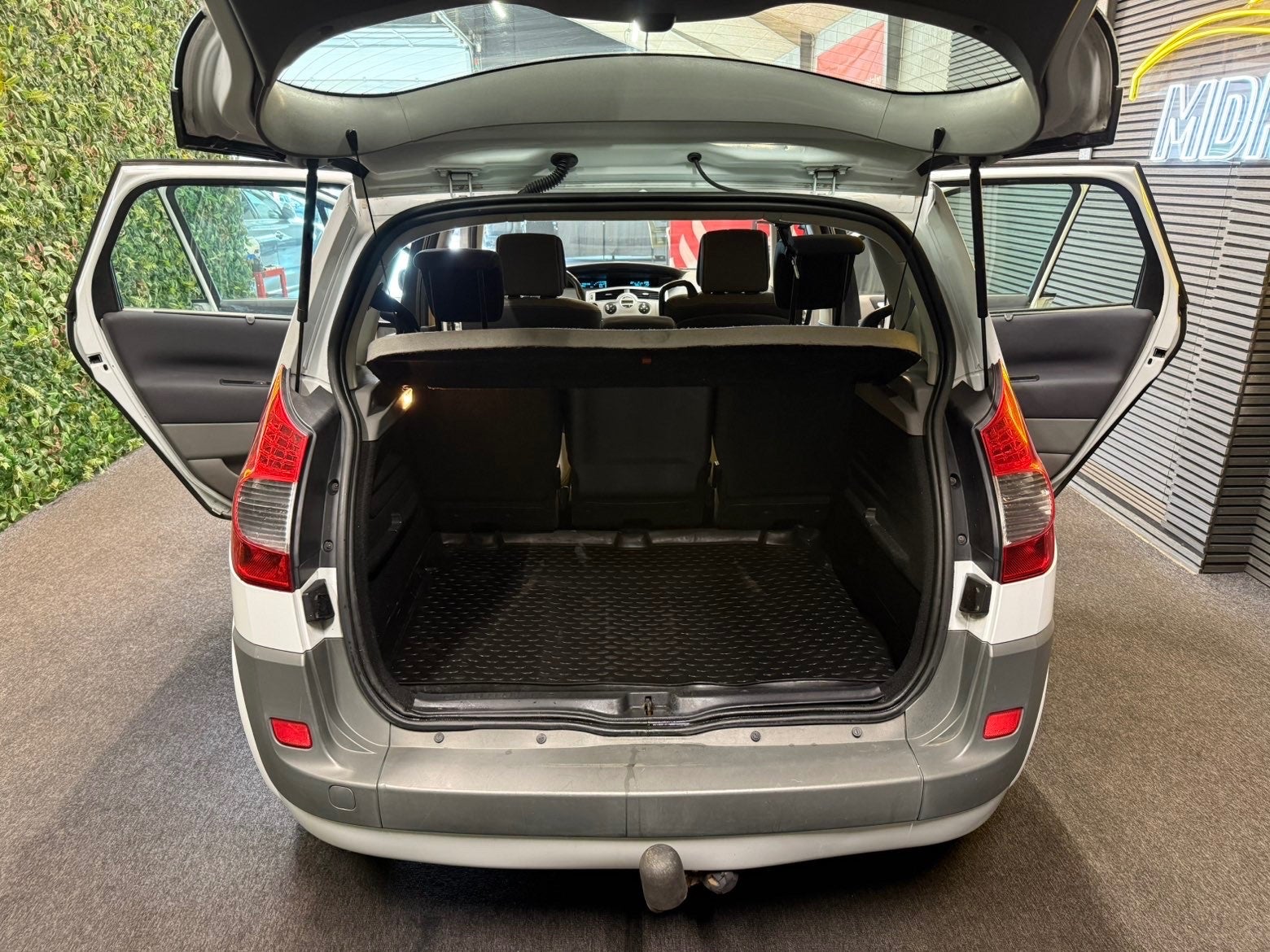 Billede af Renault Scenic II 1,6 Authentique Comfort aut.