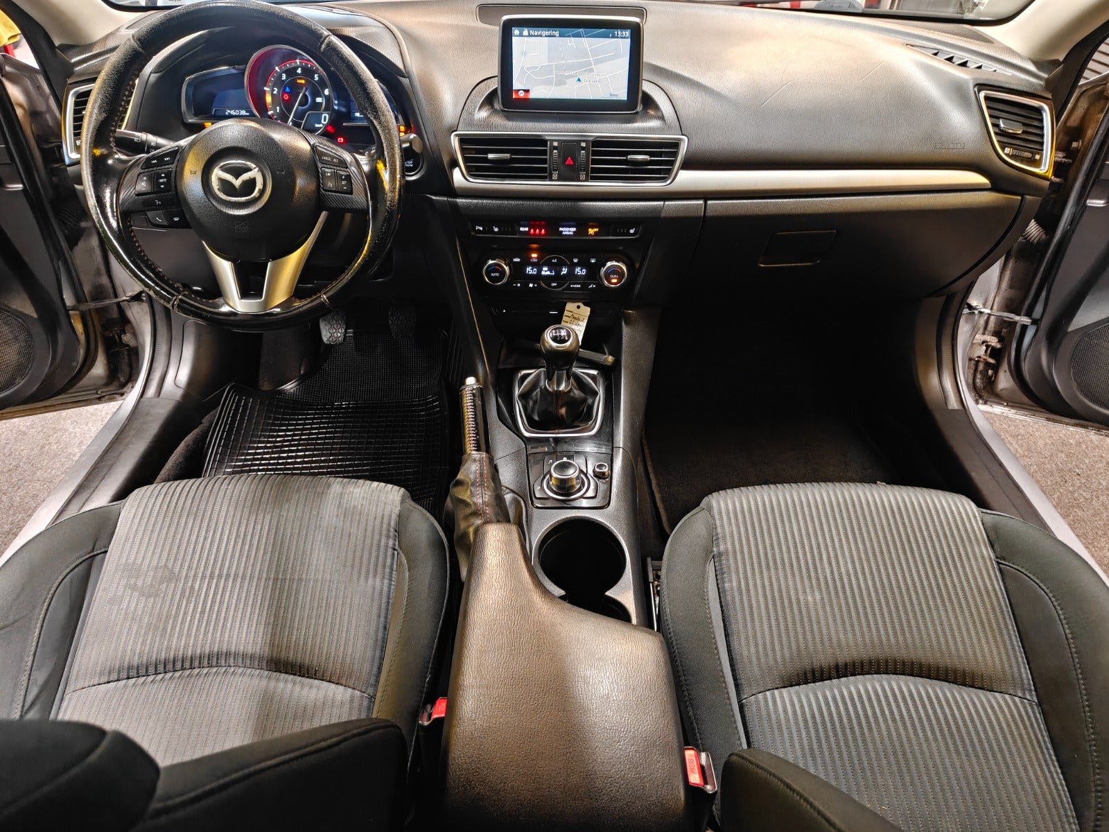 Billede af Mazda 3 2,2 SkyActiv-D 150 Optimum Van