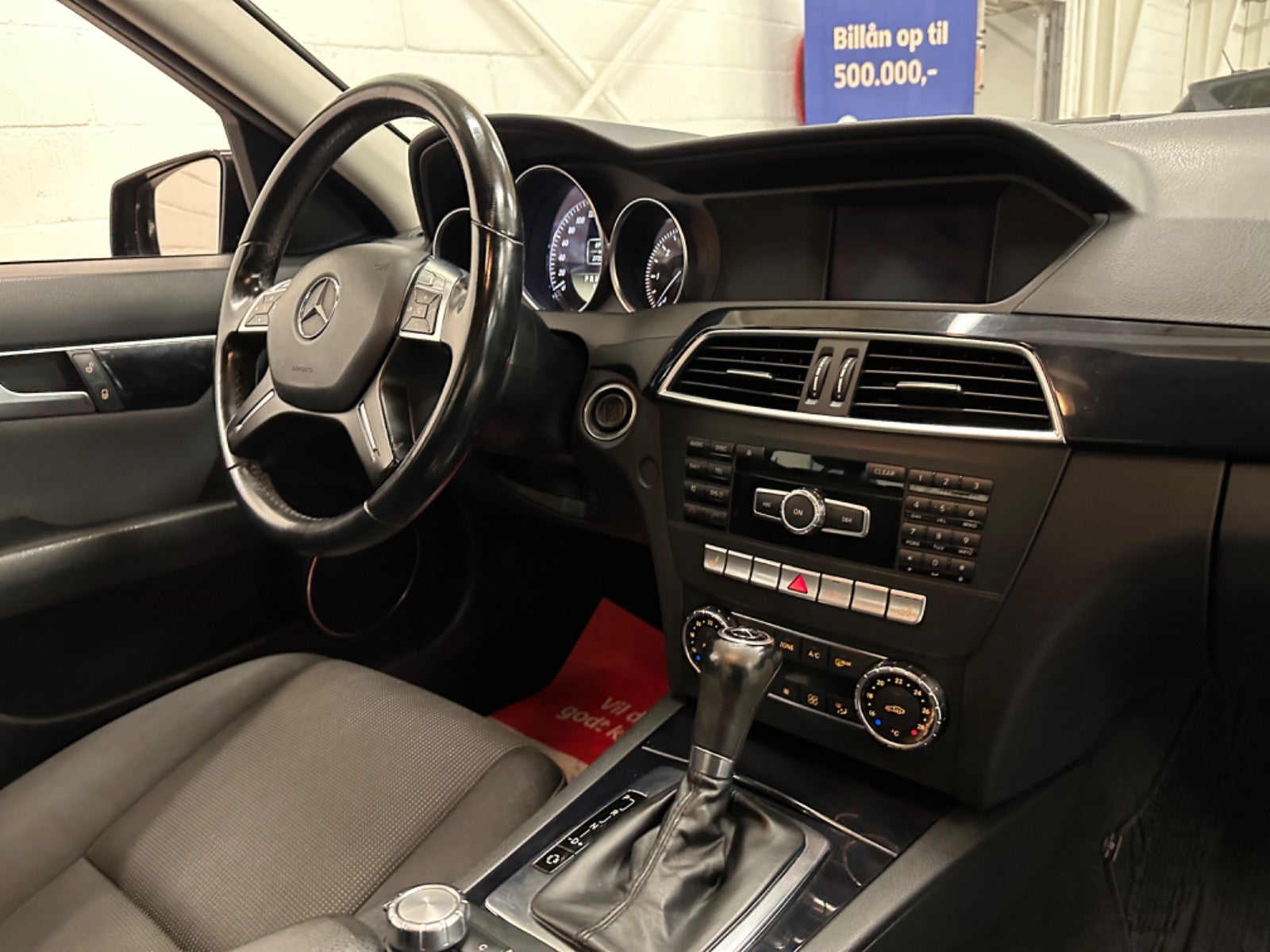 Mercedes C200 2011