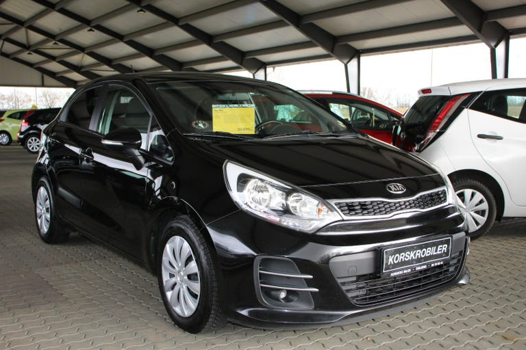 Kia Rio CVVT Limited