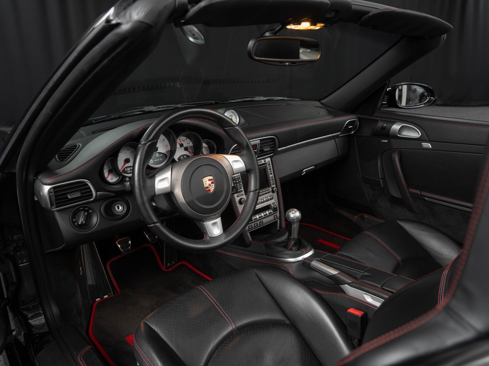 Gallery image 13 of 18