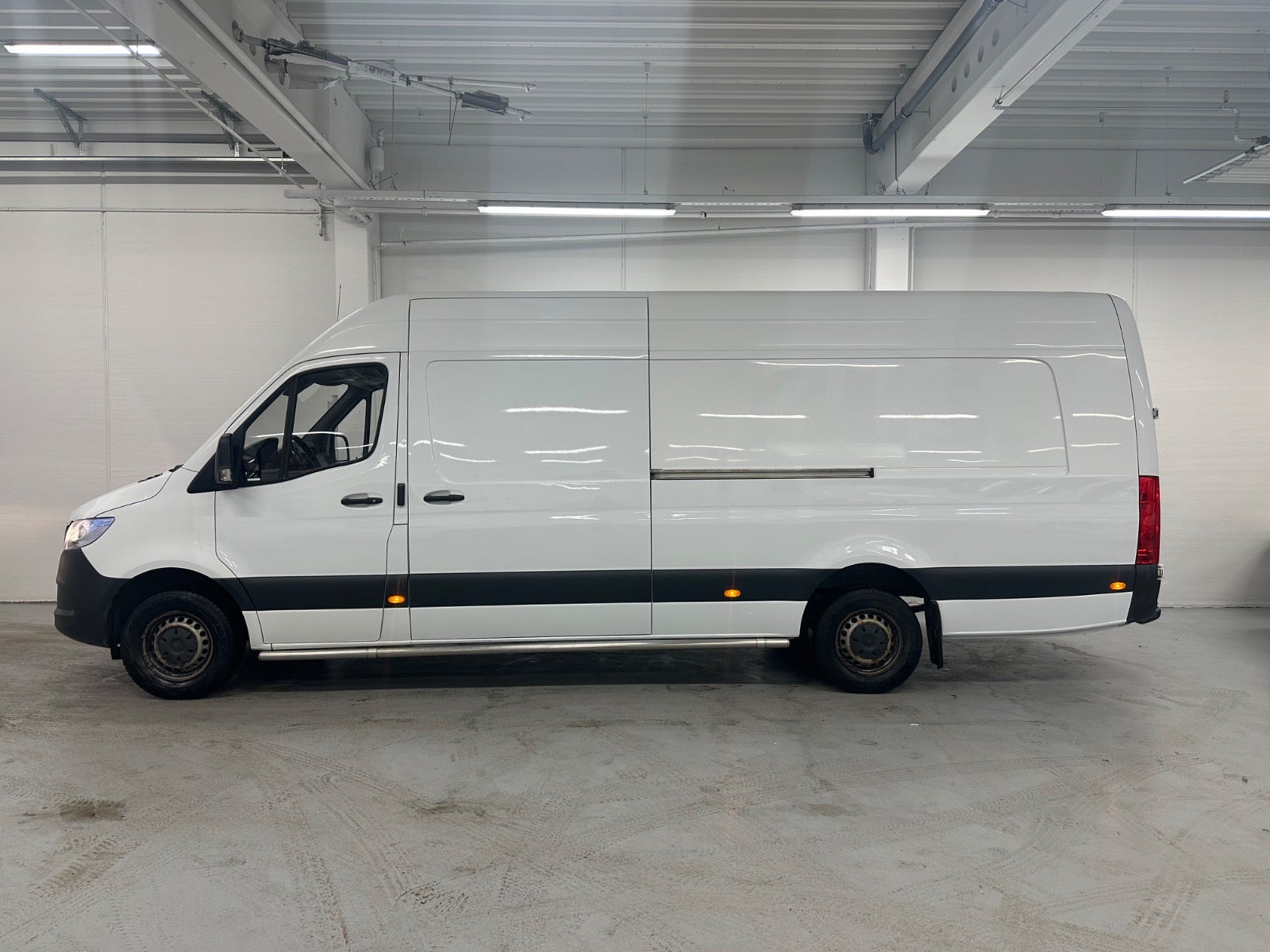 Billede af Mercedes Sprinter 317 2,0 CDi A4 Kassevogn aut. RWD