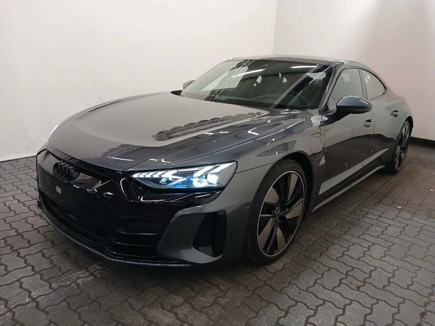 Audi e-tron GT quattro