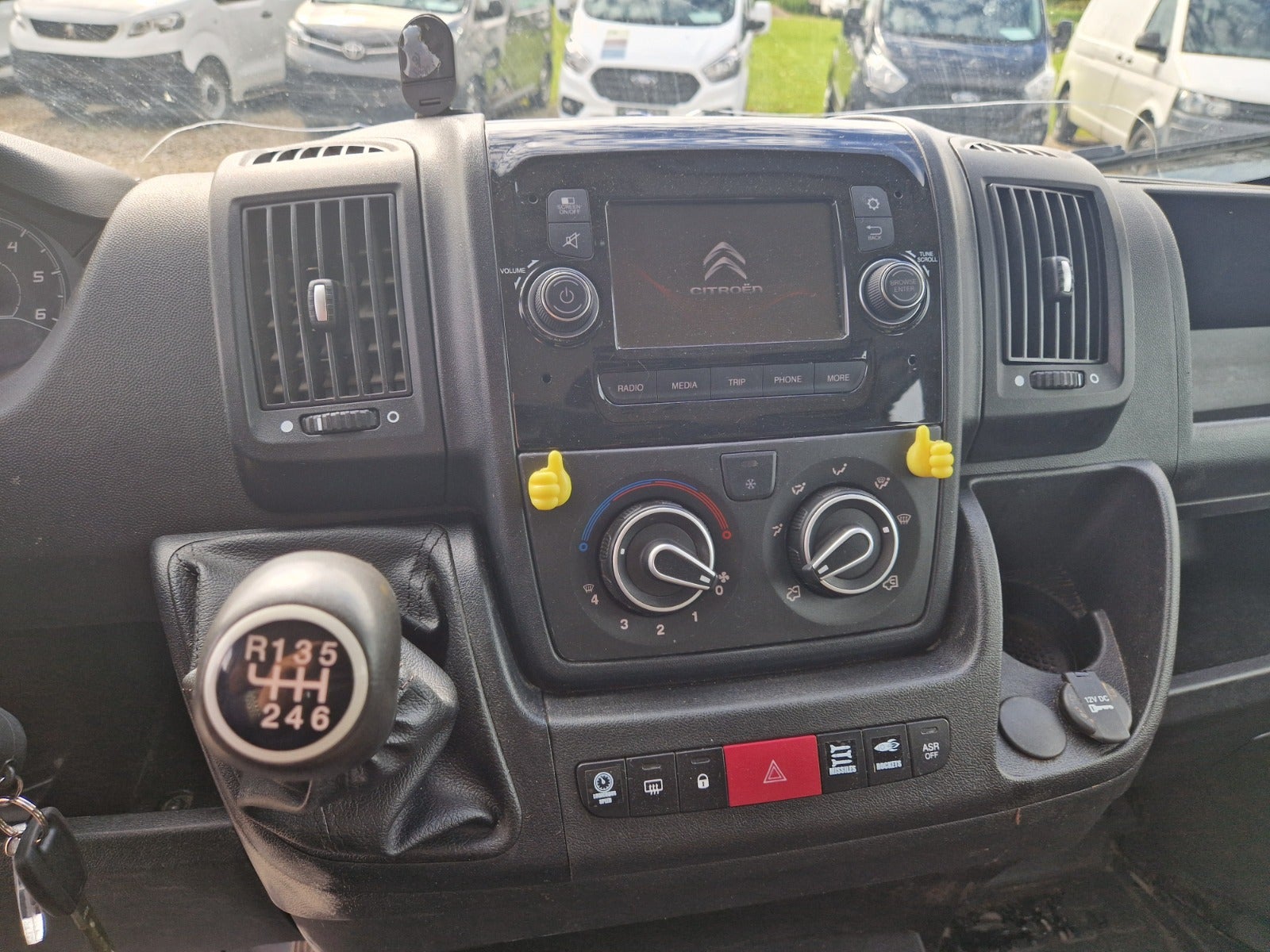 Billede af Citroën Jumper 35 2,2 BlueHDi 165 L3 ProffLine Db.Kab