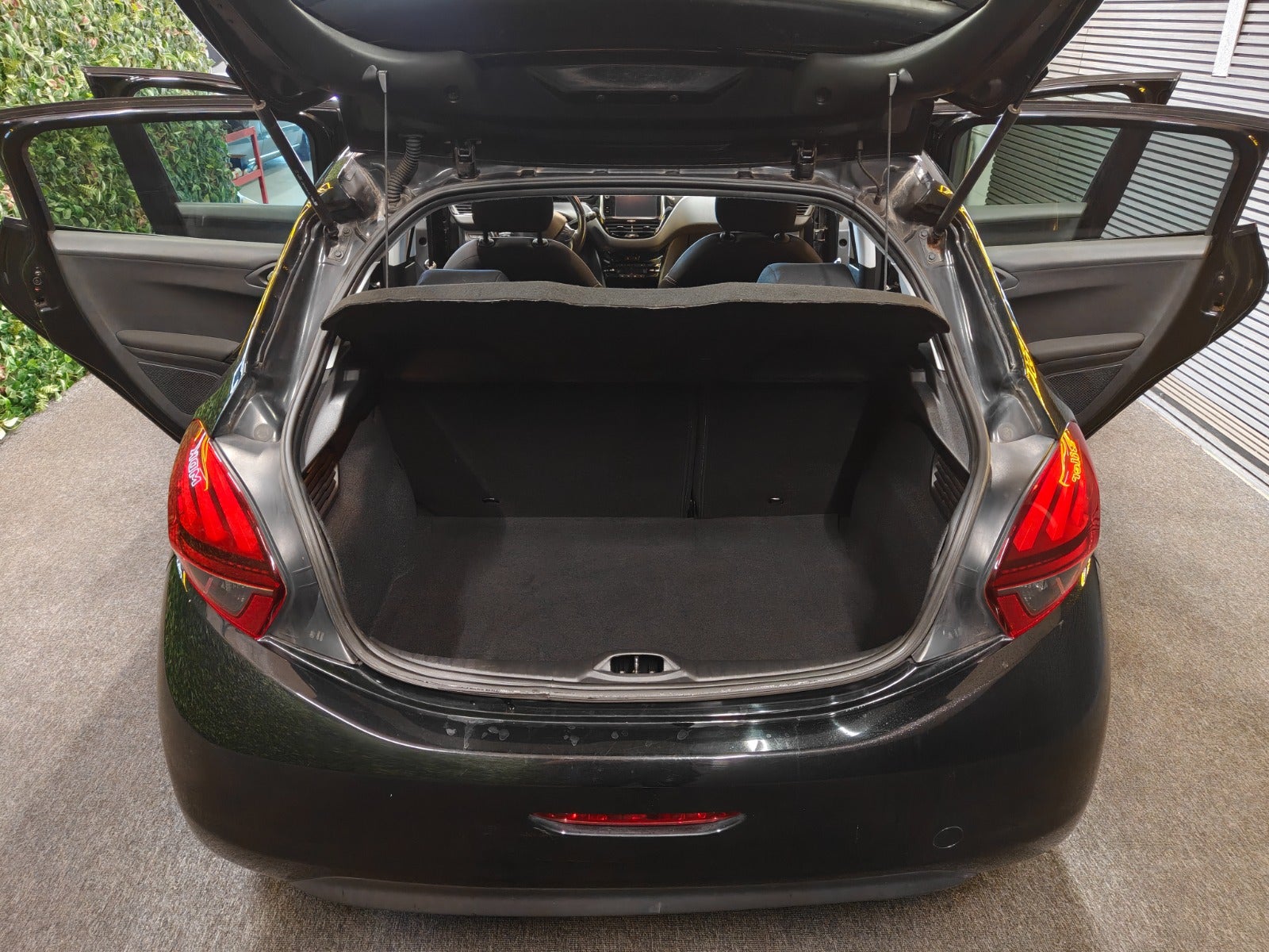 Billede af Peugeot 208 1,6 BlueHDi 100 Active