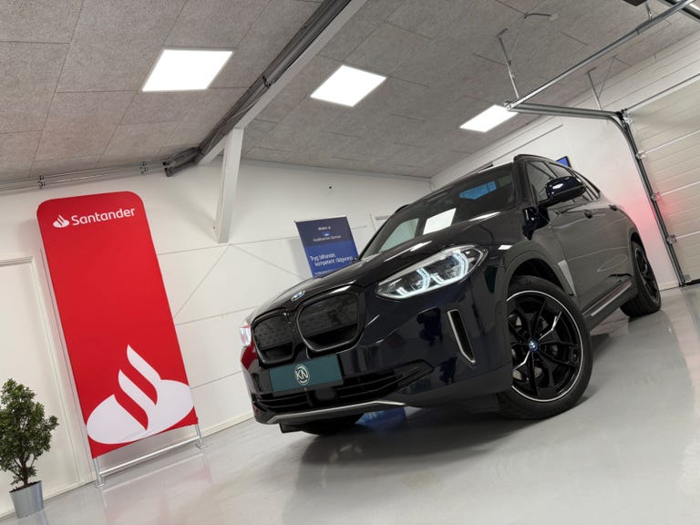 BMW iX3 Charged