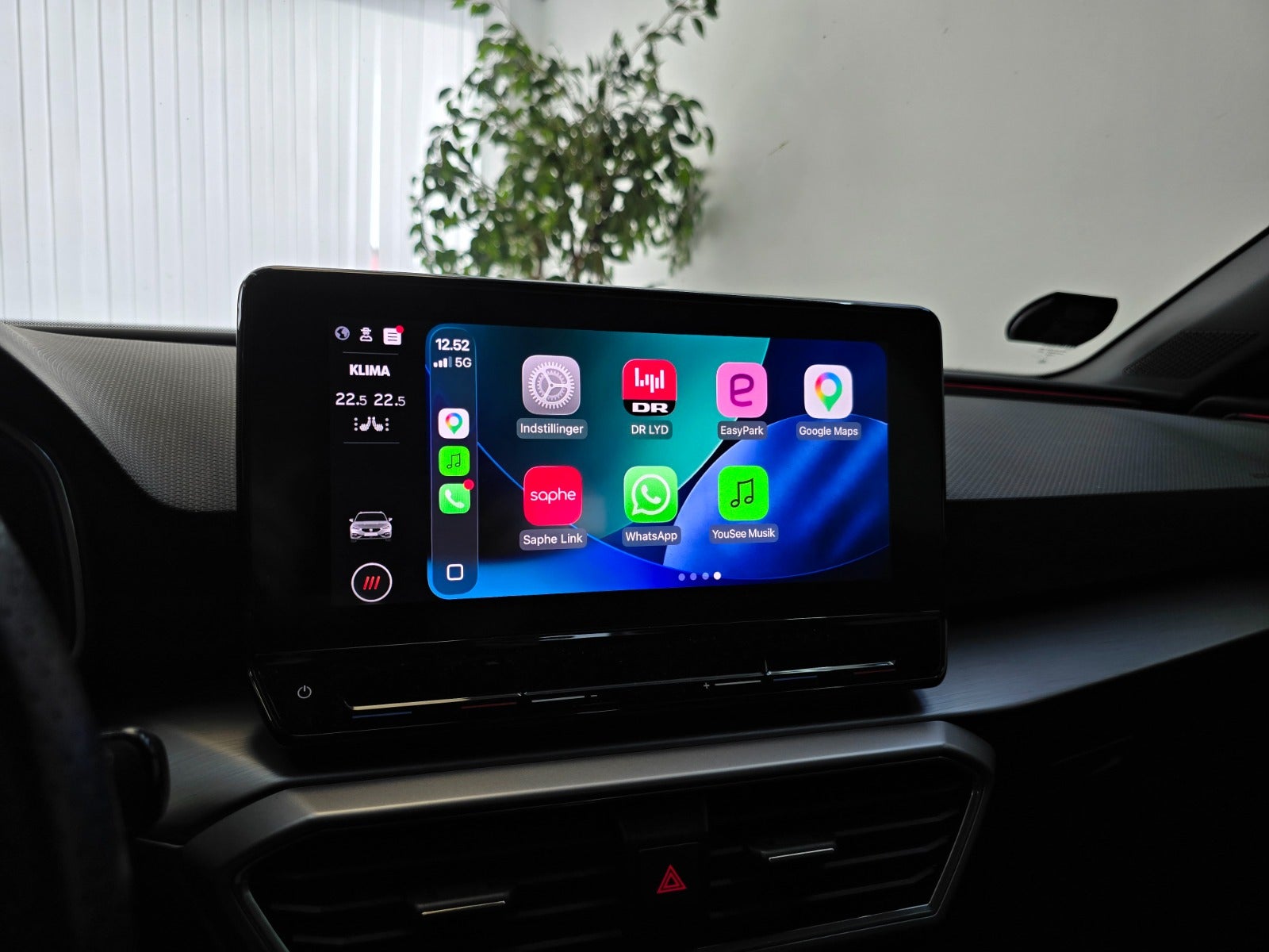 Billede af Seat Leon 1,5 eTSi 150 FR Sportstourer DSG