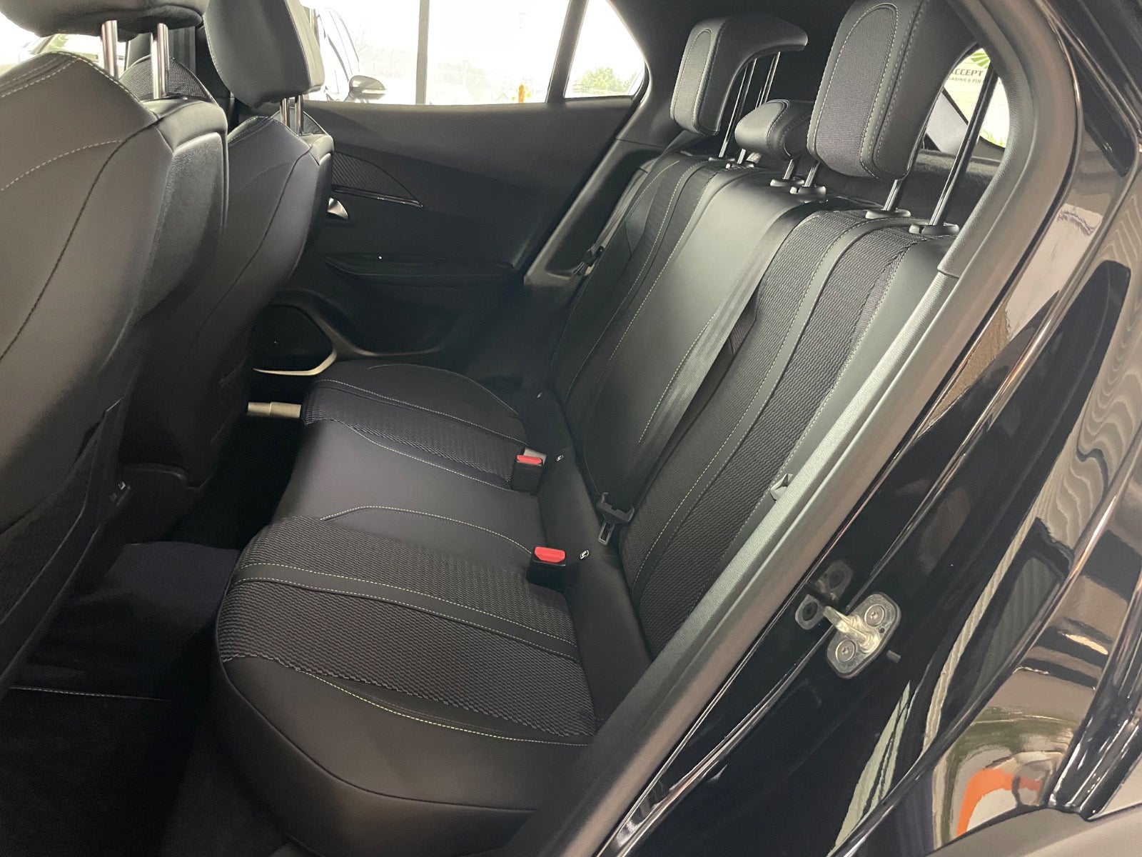 Billede af Peugeot e-2008 54 GT