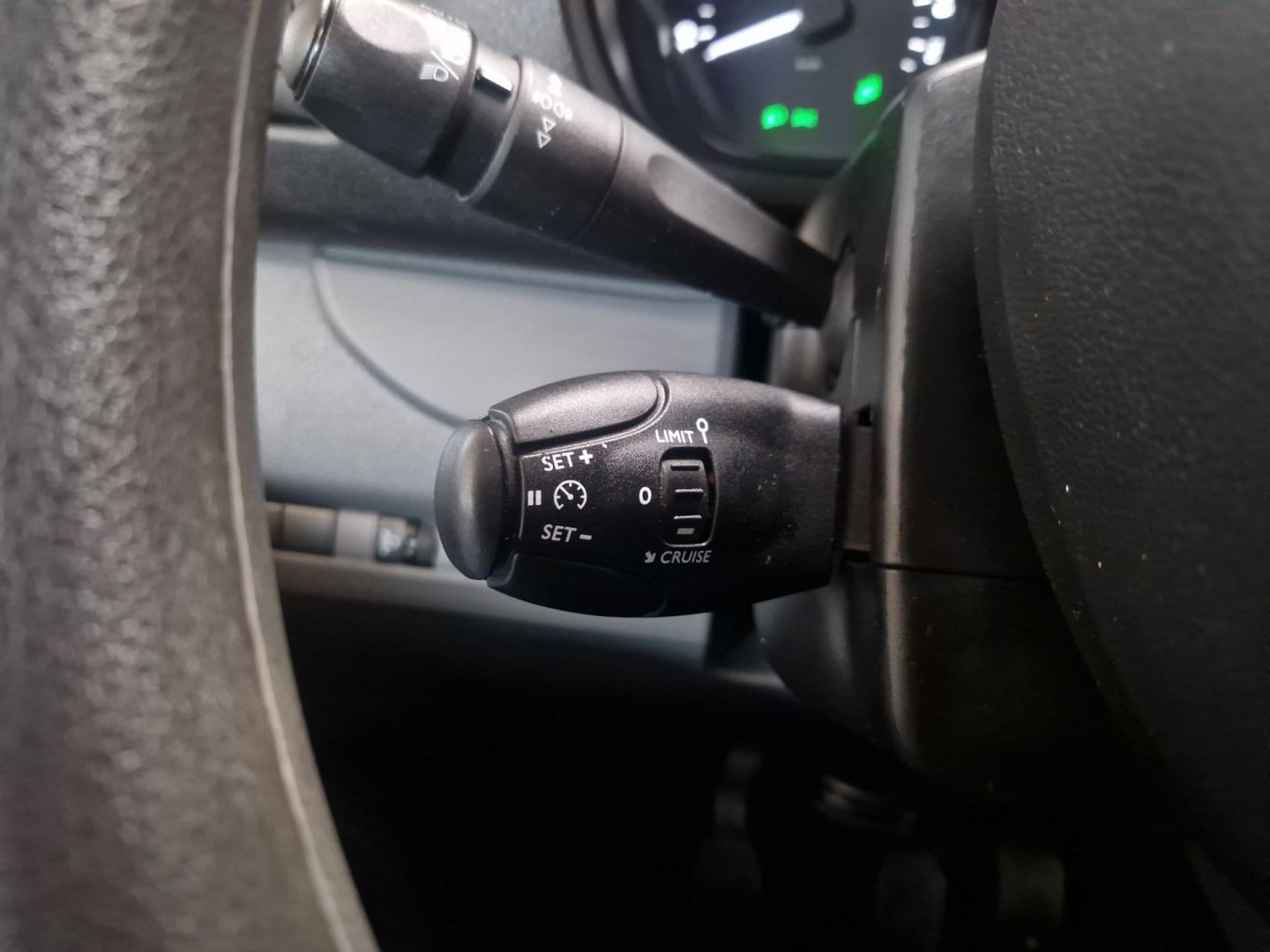 Billede af Peugeot Expert 2,0 BlueHDi 120 L2 Plus Van