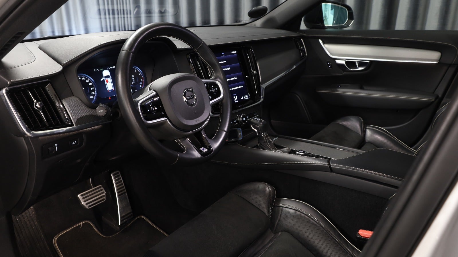 Volvo V90 T4 190 R-Design aut.