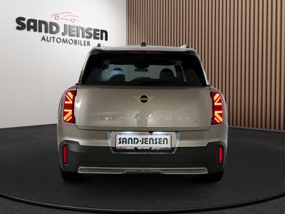 MINI Countryman SE Classic Trim M ALL4