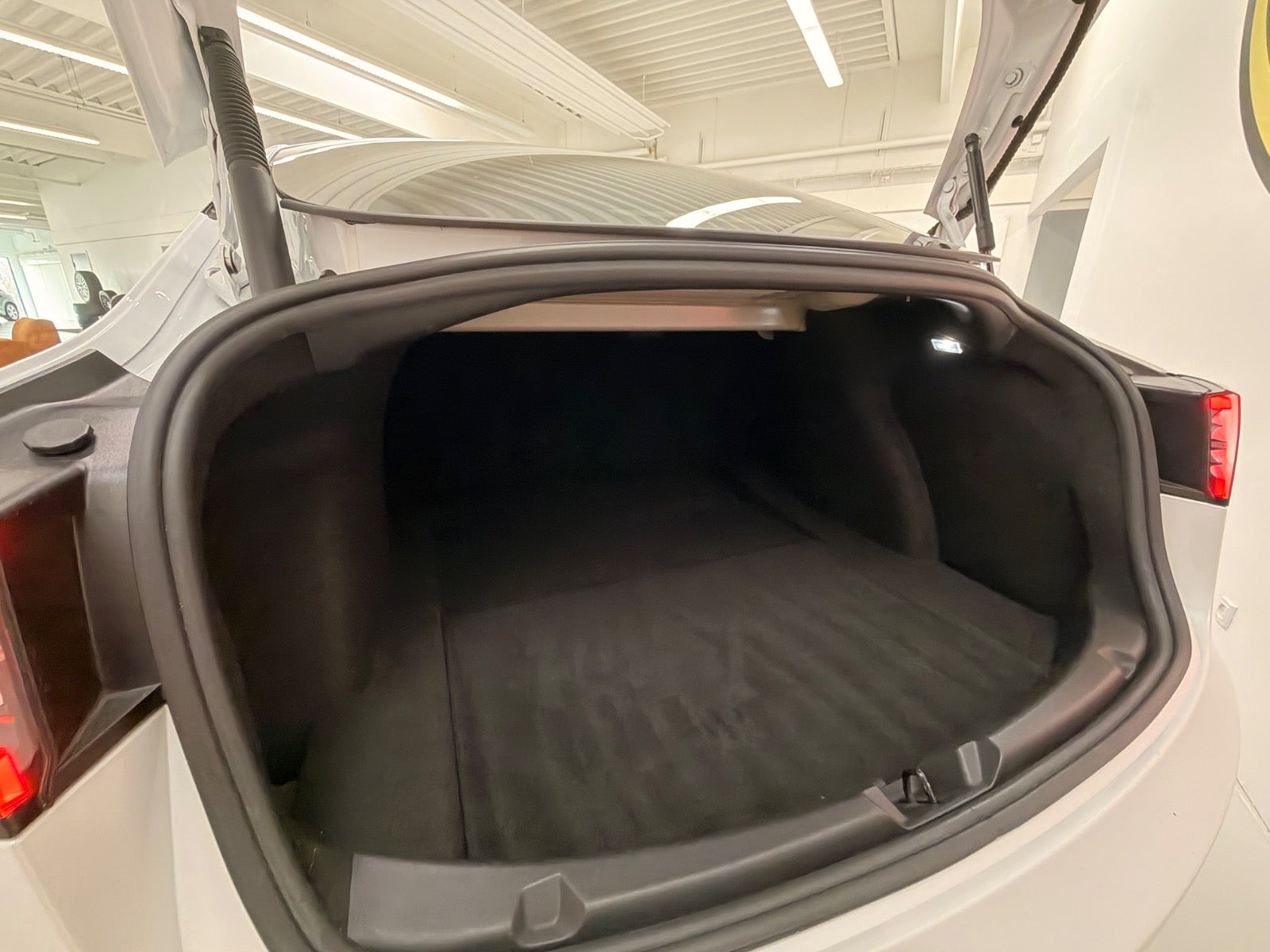 Billede af Tesla Model 3 Long Range AWD