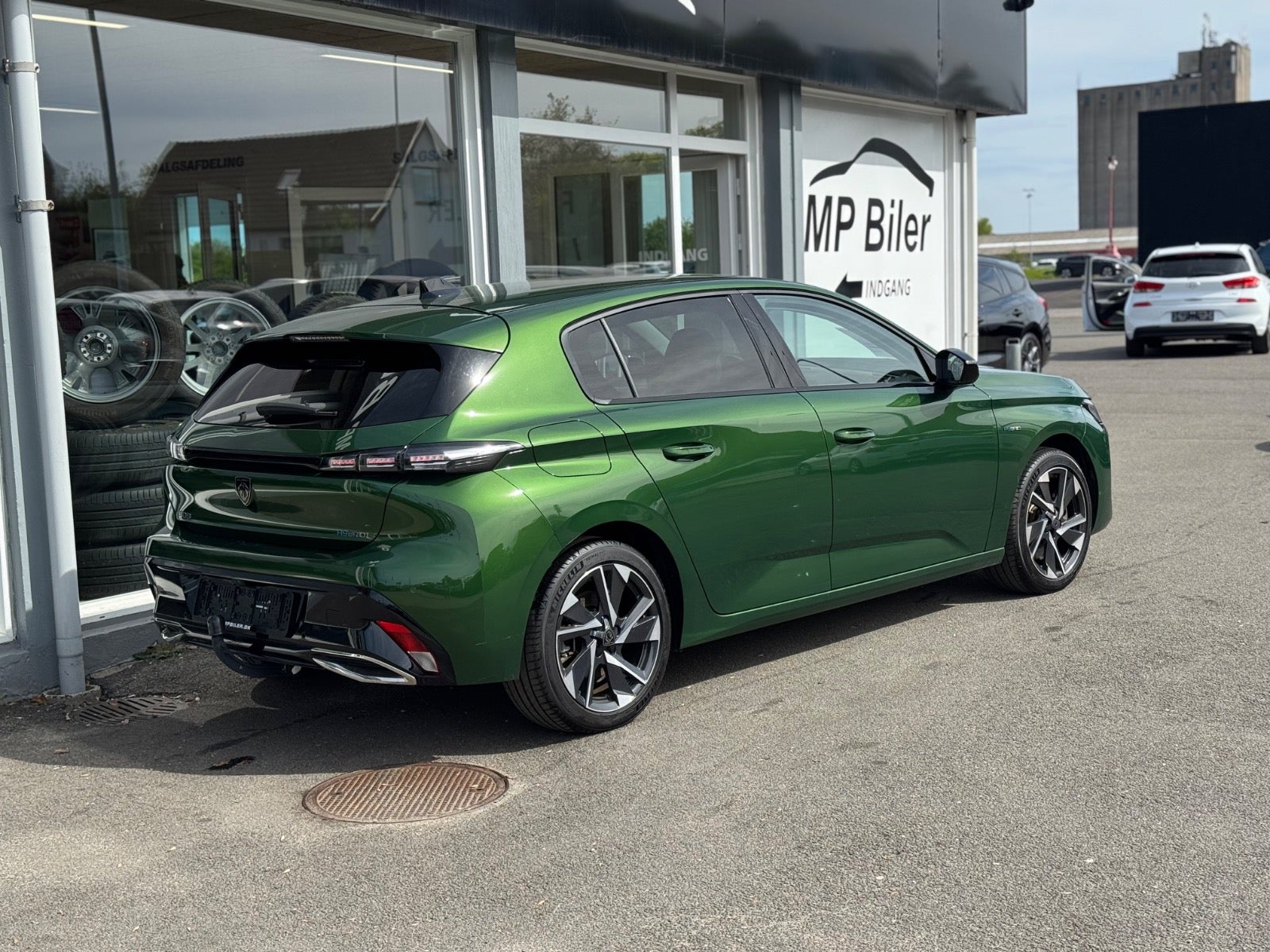 Billede af Peugeot 308 1,6 Hybrid First Selection EAT8
