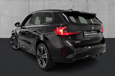 BMW iX1 eDrive20 M-Sport BMW iX1 eDrive20 M-Sport - 2