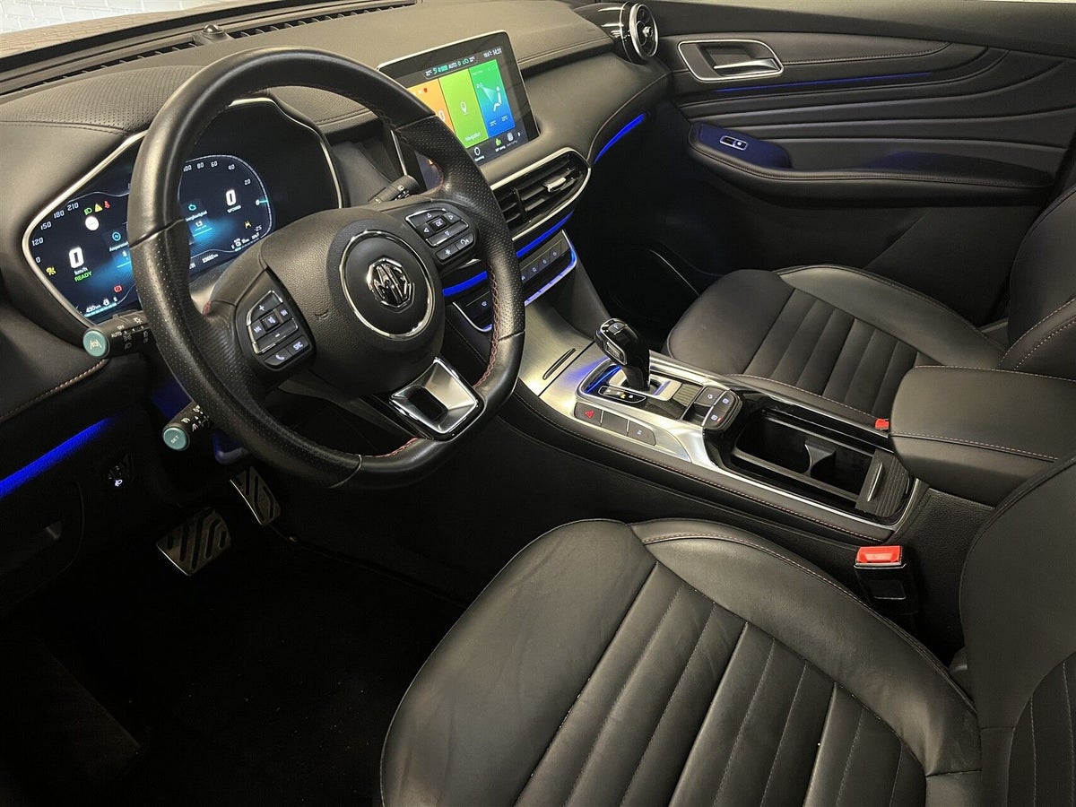 MG EHS PHEV Luxury billede 4